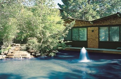Dinah's Garden Hotel & Trader Vic's - Palo Alto, CA
