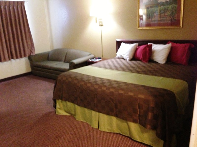 Americas Best Value Inn-Faribault - Faribault, MN