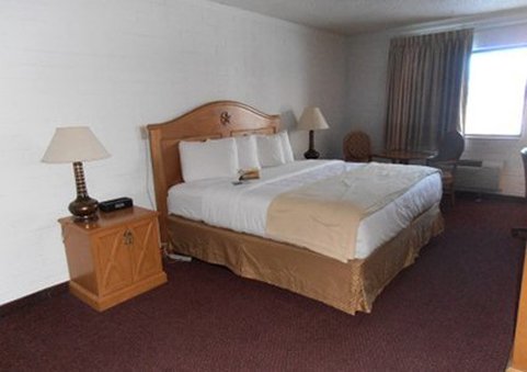 Quality Inn - Evanston, WY