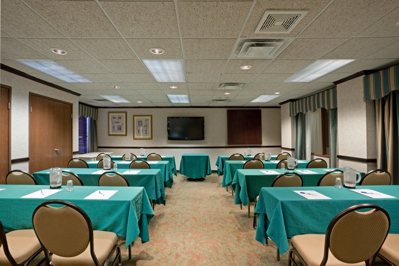 Holiday Inn Express BOSTON-MILFORD - South Lancaster, MA