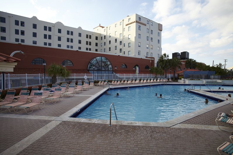 Ramada Hollywood Beach Resort Hotel - Hollywood, FL