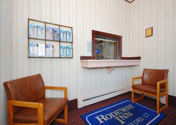 Rodeway Inn - Stratford, CT