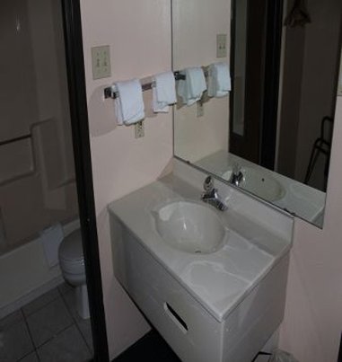Economy Inn Wentzville - Wentzville, MO