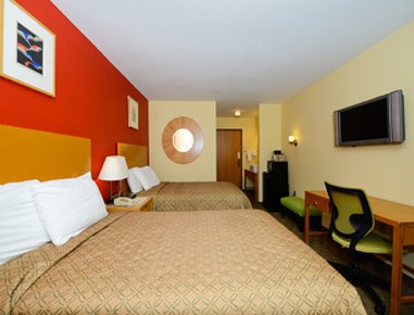 Super 8 Pigeon Forge Near The Convention Center - Pigeon Forge, TN
