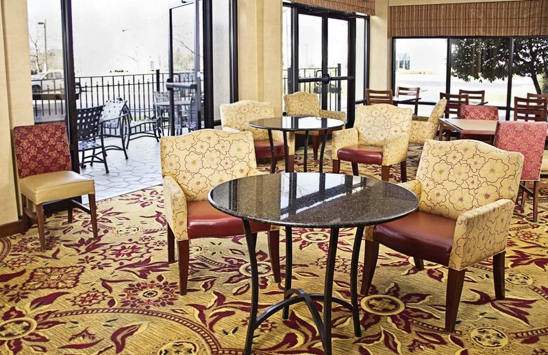 Hampton Inn Norfolk/Virginia Beach - Virginia Beach, VA