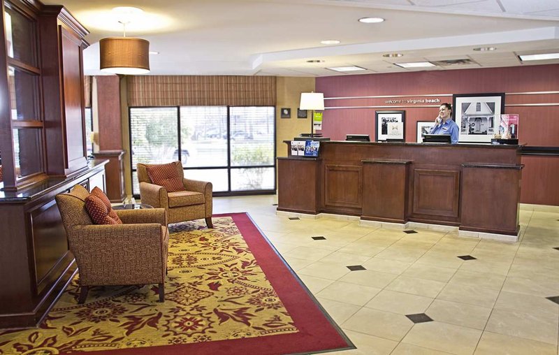 Hampton Inn Norfolk/Virginia Beach - Virginia Beach, VA