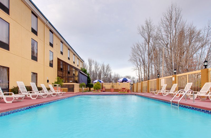 Holiday Inn Express SOUTHAVEN (MEMPHIS INTL ARPT) - Southaven, MS