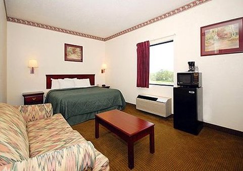 Comfort Inn - Grain Valley, MO