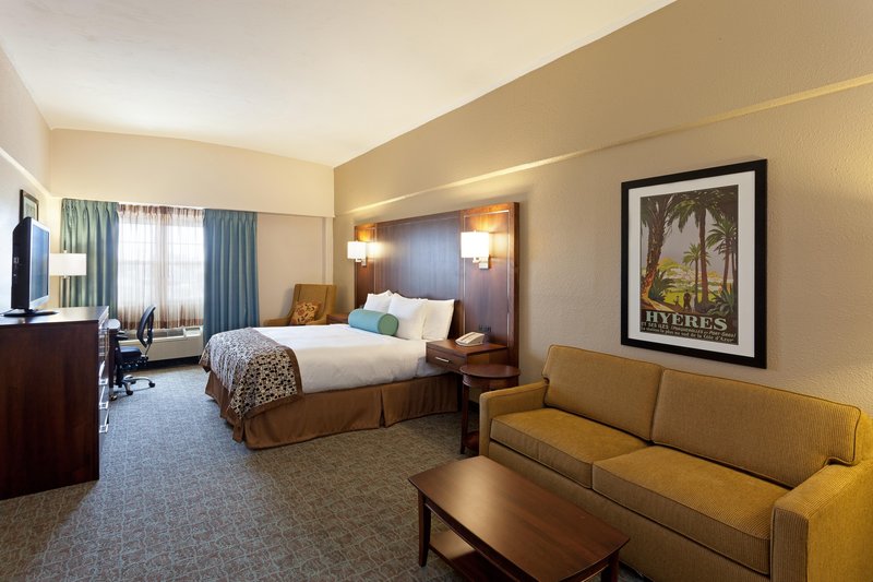 Doubletree By Hilton Hotel Cape Cod-Hyannis - Hyannis, MA