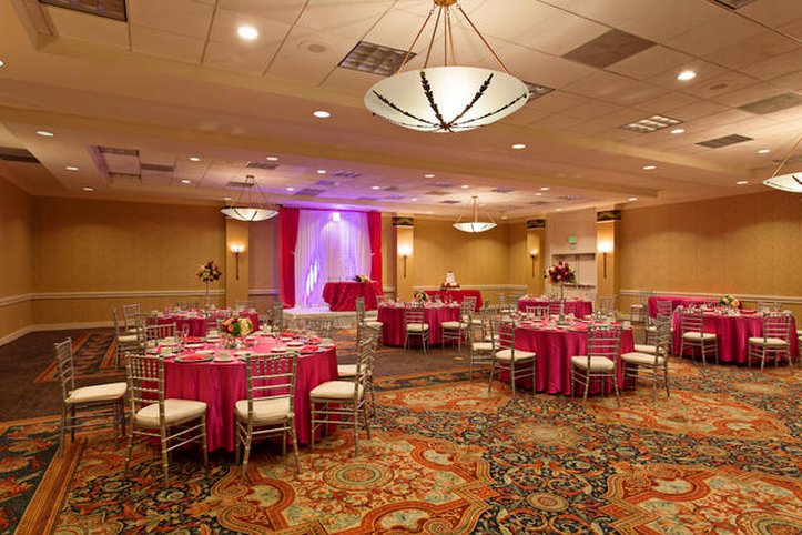 Holiday Inn - Long Beach, CA