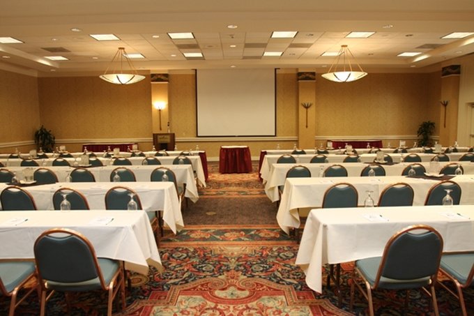 Holiday Inn - Long Beach, CA