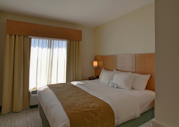 Comfort Suites - Bossier City, LA