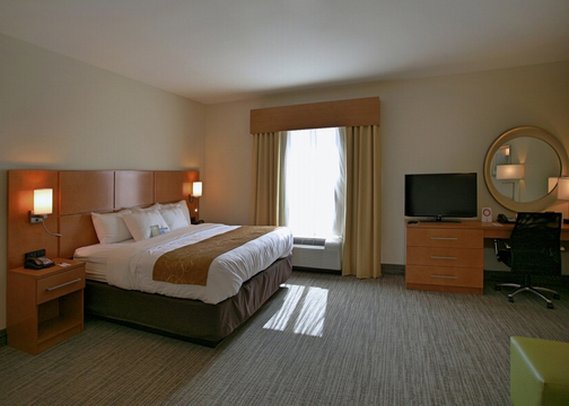 Comfort Suites - Bossier City, LA