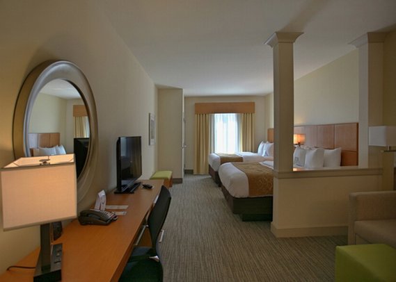 Comfort Suites - Bossier City, LA