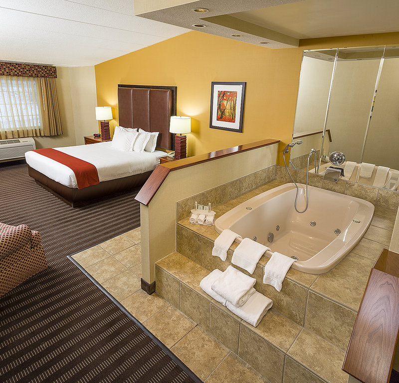 Holiday Inn Express SPRINGFIELD - Springfield, VT