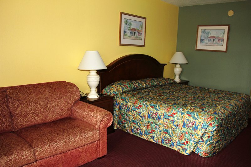 Econo Lodge Space Center - Cocoa, FL