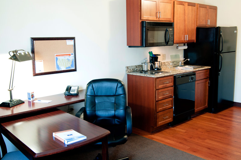 Candlewood Suites SALINA - Cuba, KS