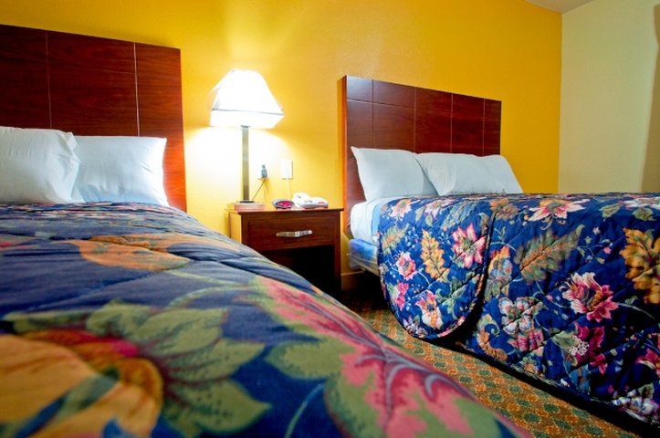Passport Inn And Suites Middletown - Middletown, CT