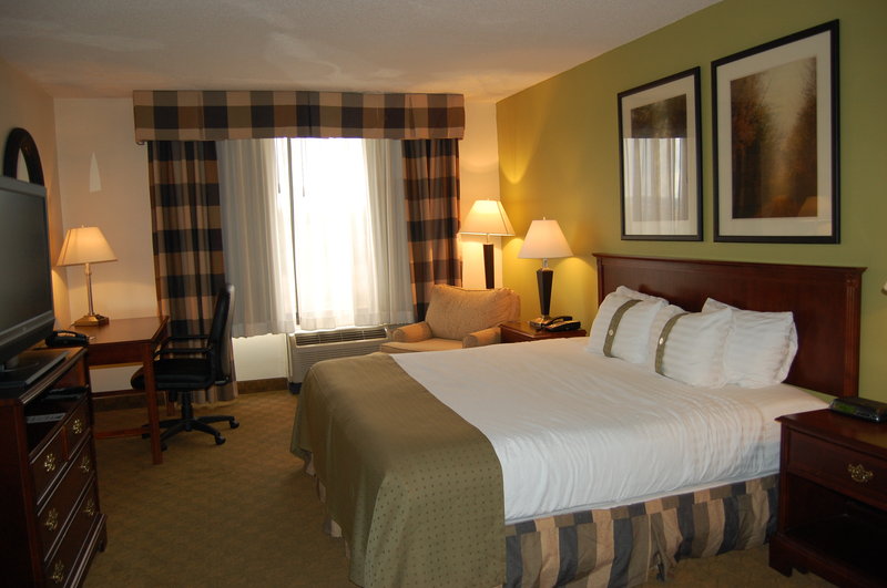 Holiday Inn STAUNTON CONFERENCE CENTER - Staunton, VA