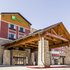 Holiday Inn & Stes