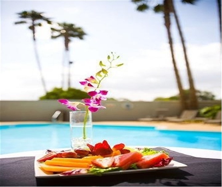 Holiday Inn - Long Beach, CA
