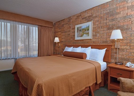 Econo Lodge - Batesville, AR