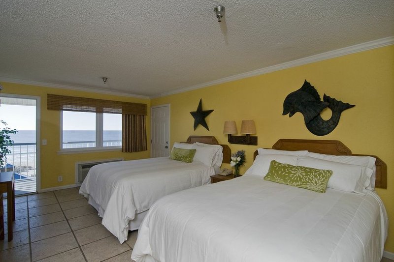 Ocean Isle Inn - Ocean Isle Beach, NC