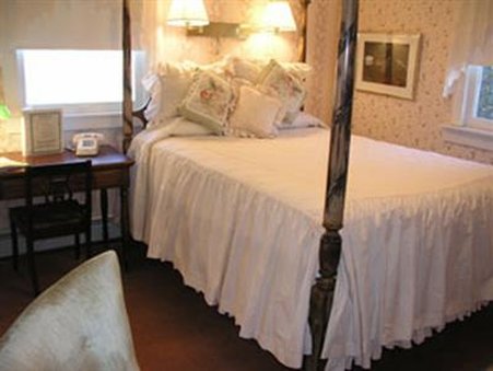Tidewater Inn - Madison, CT