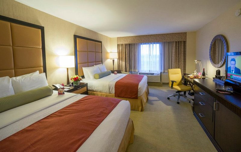 Crowne Plaza Wilmington North - Claymont, DE