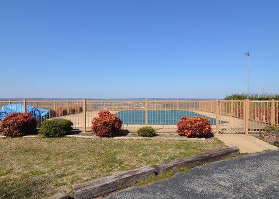 Econo Lodge - Batesville, AR