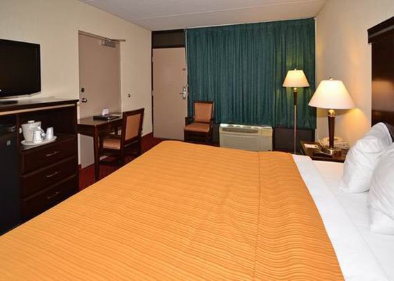 Quality Inn - Mount Airy, NC