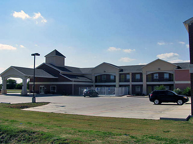 Valley View Inn & Suites - Valley View, TX