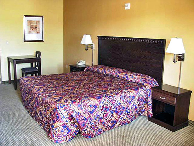 Valley View Inn & Suites - Valley View, TX