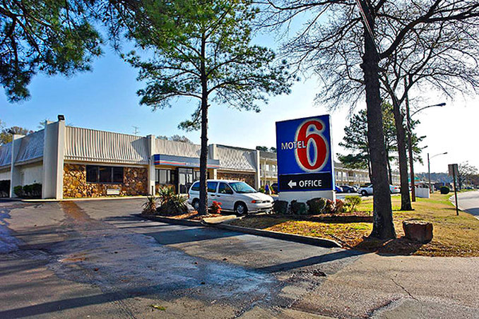 Motel 6-North