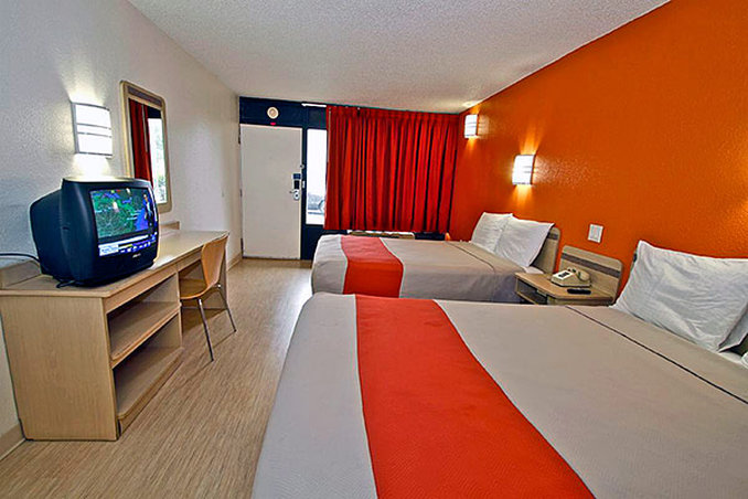 Motel 6 - Little Rock, AR