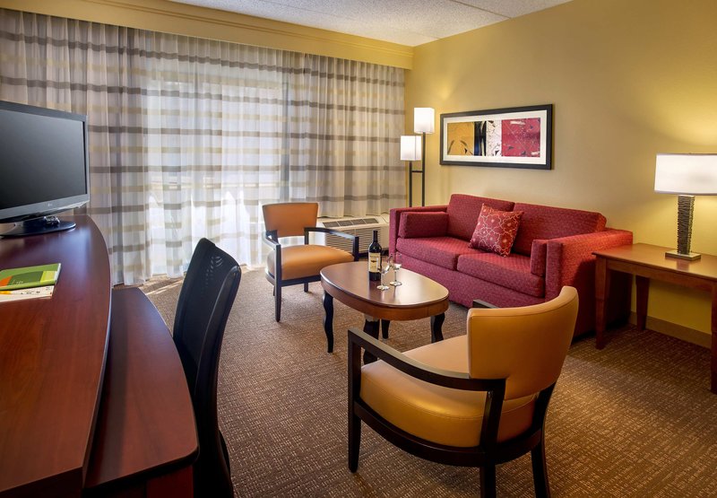 Courtyard By Marriott Norwalk - Norwalk, CT