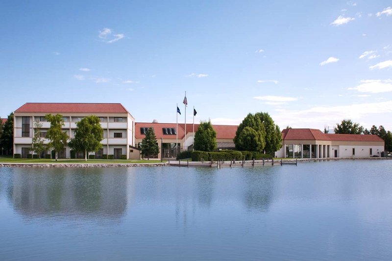 Doubletree By Hilton Hotel Salt Lake City Airport - Salt Lake City, UT