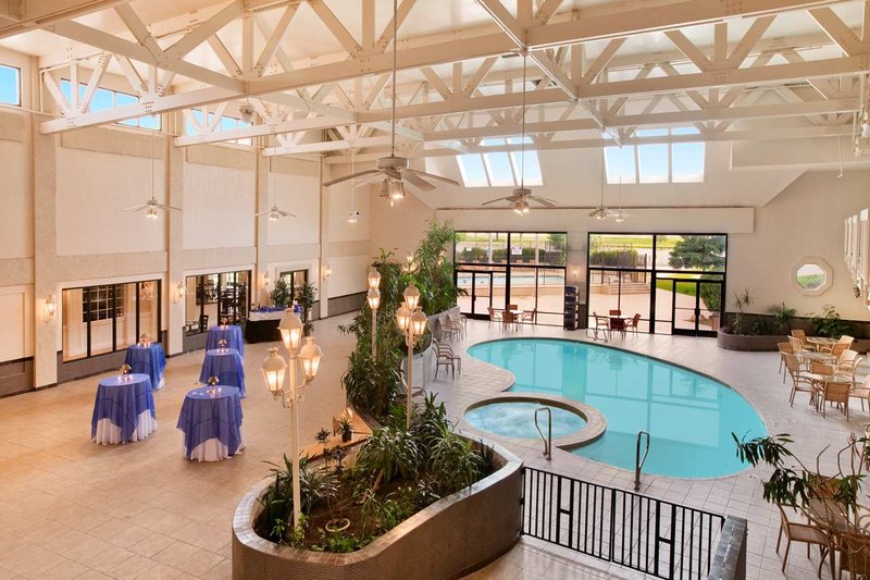 Doubletree By Hilton Hotel Salt Lake City Airport - Salt Lake City, UT
