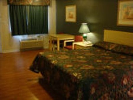 Eagle Pass Inn - Eagle Pass, TX