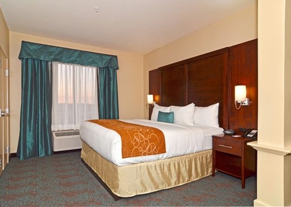 Comfort Suites - Texarkana, AR