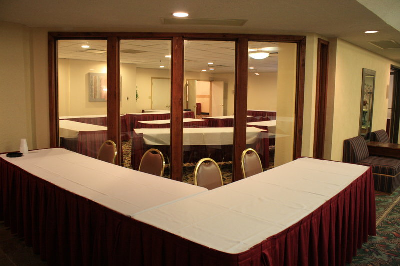 Inn At Grand Glaize - Osage Beach, MO