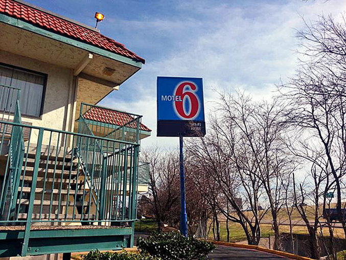 Motel 6