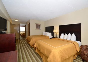 Comfort Inn & Suites New York Avenue - Room