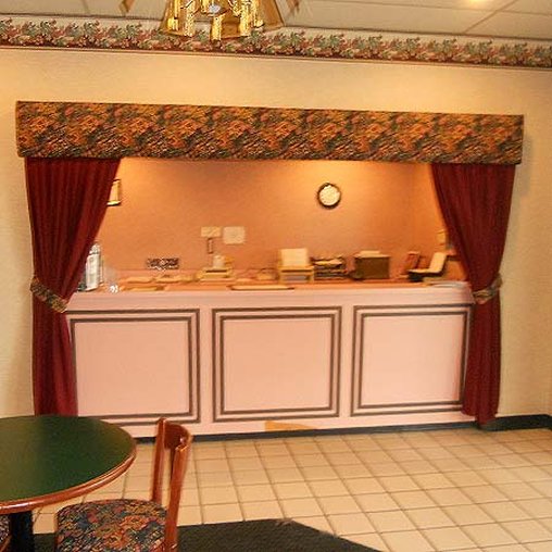 Knights Inn Grenada Ms - Grenada, MS