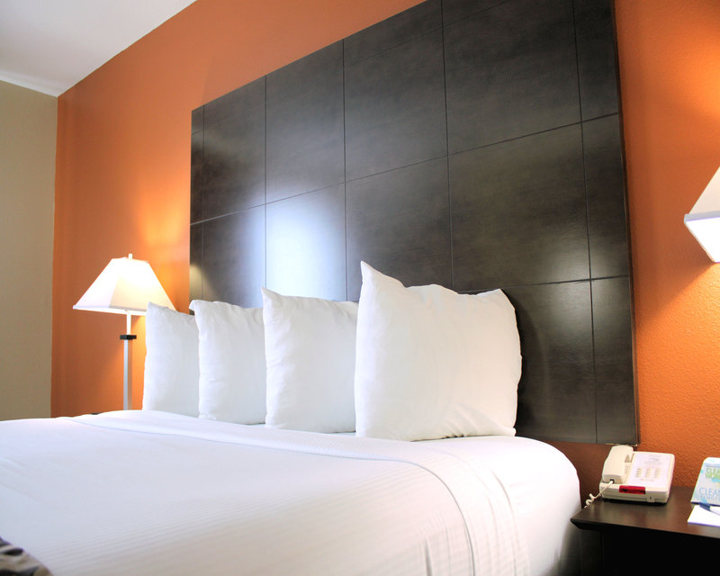 Days Inn New Braunfels - New Braunfels, TX
