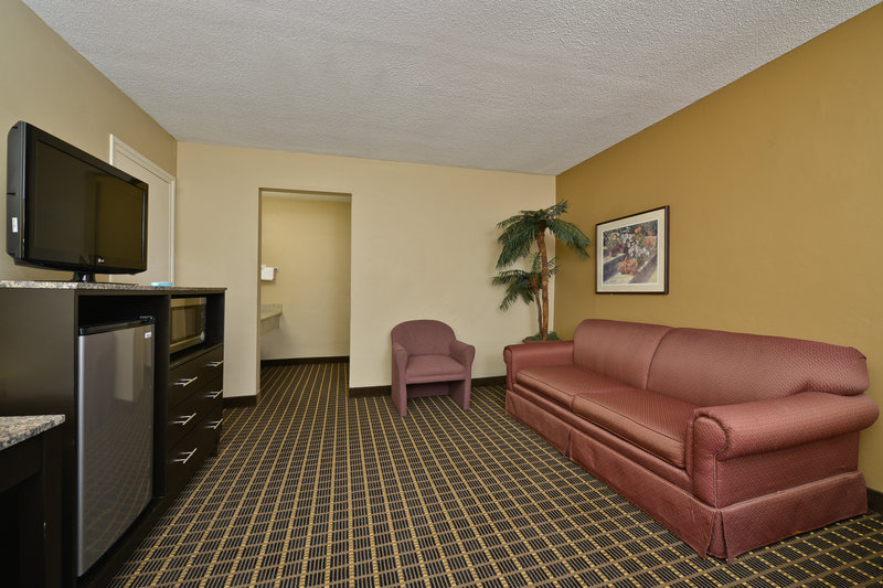 Quality Inn - Chula Vista, CA