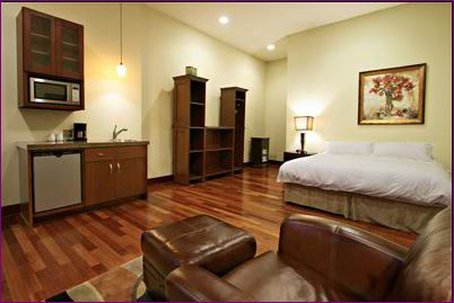 Hotel Sterling - Monroe, MI