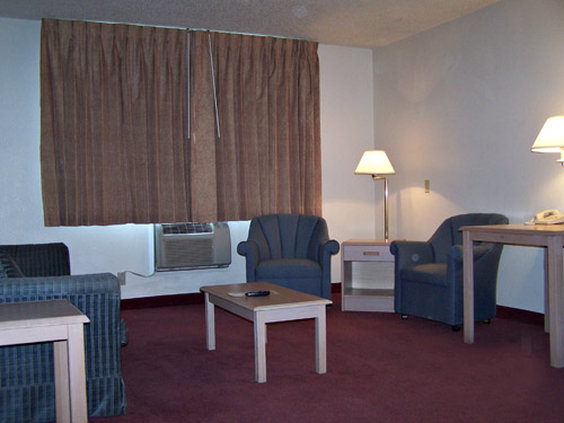 Three Rivers Inn - Wasco, OR