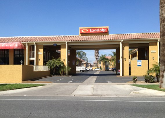 Econo Lodge - Riverside, CA