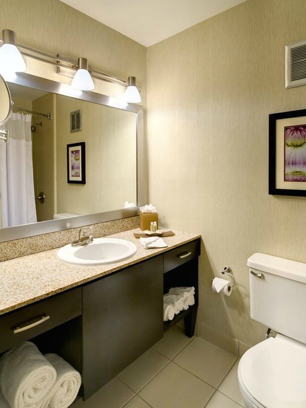 Crowne Plaza Wilmington North - Claymont, DE